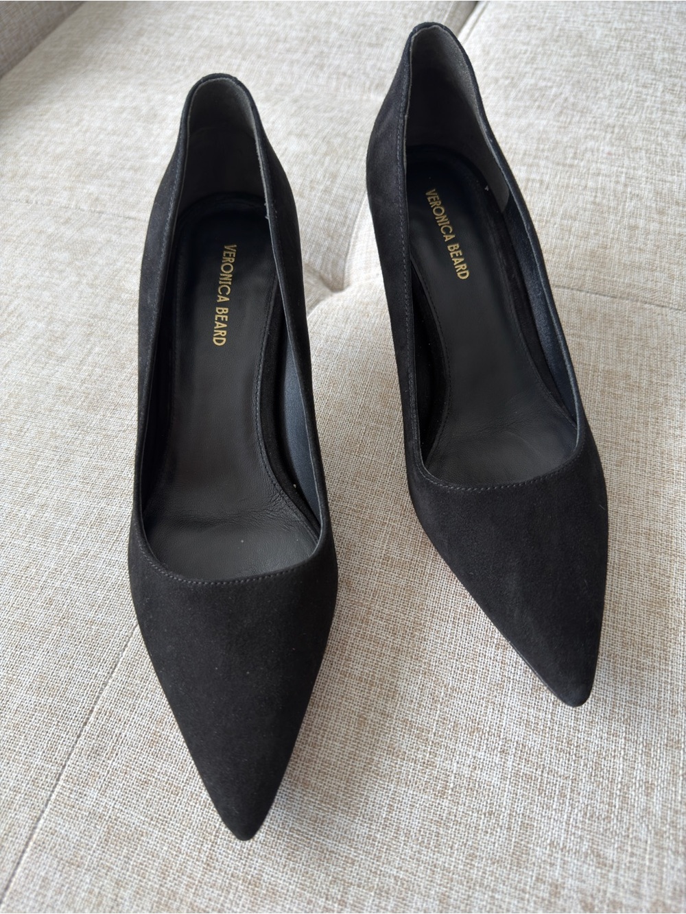 Veronica Beard Black Suede Pointed Pumps - Picture 2 of 6